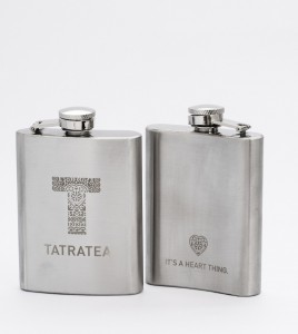 AJÁNDÉK! Tatratea brandingelt fém flaska!
